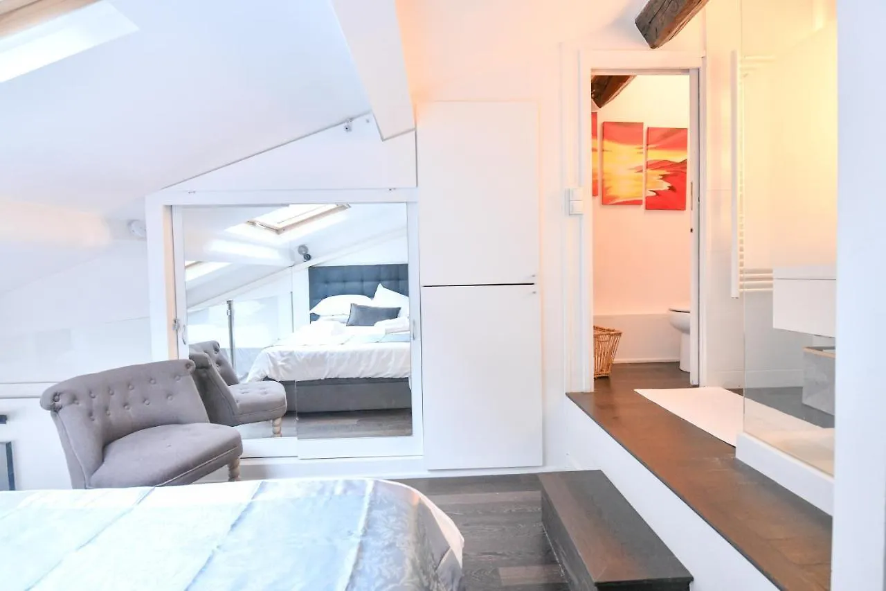 Duplex Design & Moderne En Plein Coeur De Paris Apartment 0*,