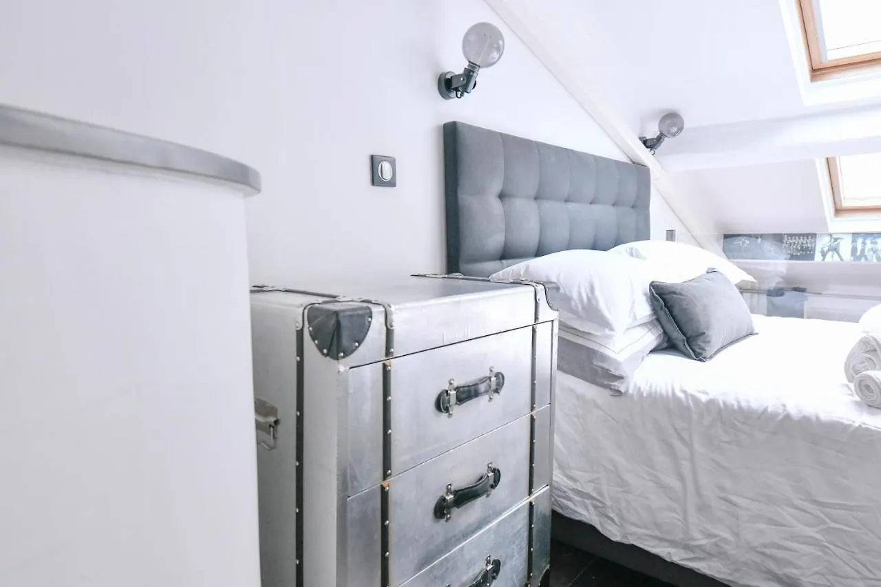 Duplex Design & Moderne En Plein Coeur De Paris Apartment